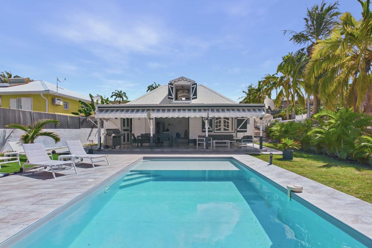 Location villa  au diamant piscine 8 personnes  - vue villa piscine 3